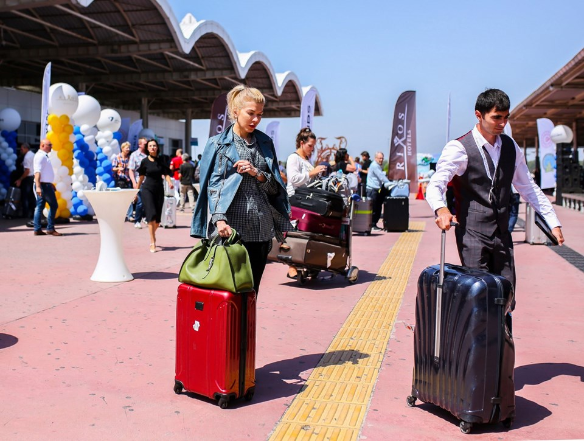 Antalya'ya gelen turist sayısı 2 milyonu geçti!