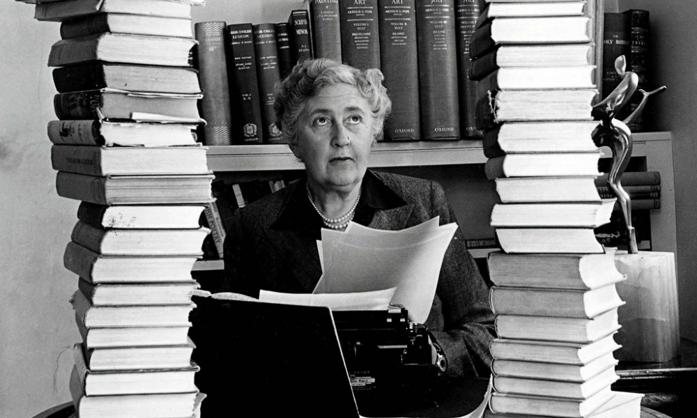 Agatha Christie kimdir?