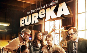 Eureka dizisini izleyen var mı ?