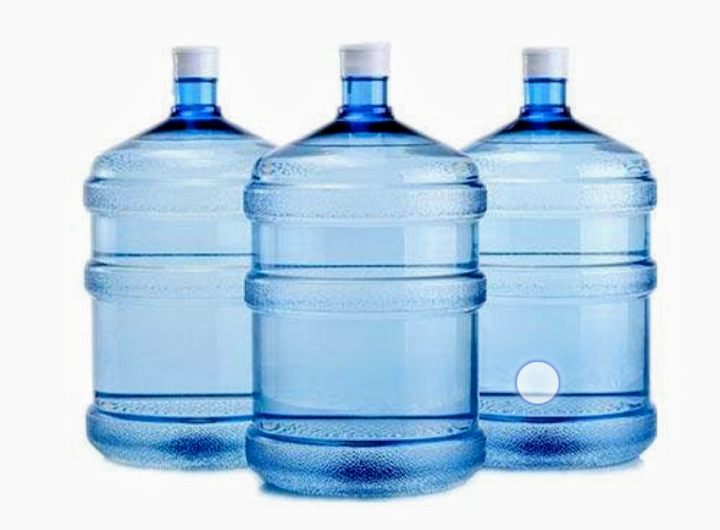 Diyelim ki bir su satıcısısınız, sadece 3 lt ve 5 lt damacanalarınız var. Bir müşteri gelip sizden 4 lt su isterse ve ölüm kalım meselesi olduğunu söylerse, ona nasıl 4 lt su verirsiniz?