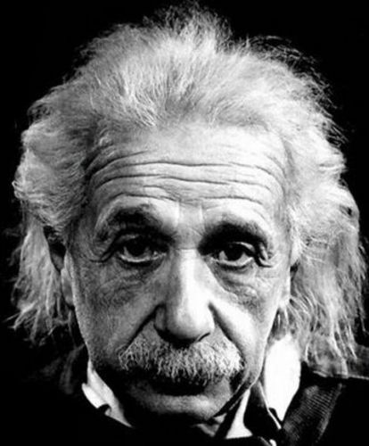 Einstein kaç yaşına kadar konuşamamıştır?