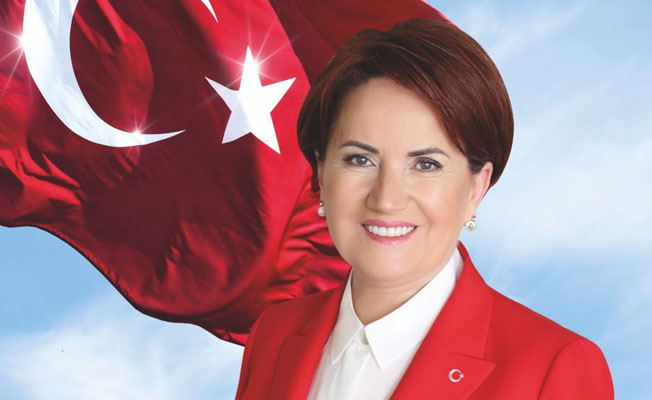 Sizce İYİ parti genel başkanı Meral Akşener nasıl bir lider?
