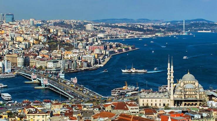 İstanbul’un 3 iyi, 3 de kötü özelliğini sayabilir misin?