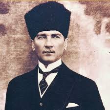 Atatürk'ü sevmeyenler hakkında ki görüşleriniz nelerdir ?