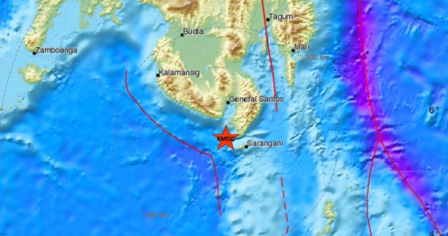 Filipinler'de 7.2 büyüklüğünde deprem?