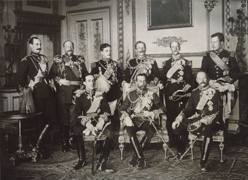 Bu fotoğraftaki 9 kral kimlerdir?
